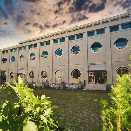 SILO design&culture hostel Basel-2
