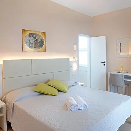 Hotel Barca D'Oro-3