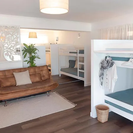 Laneez Ericeira Surf House-2