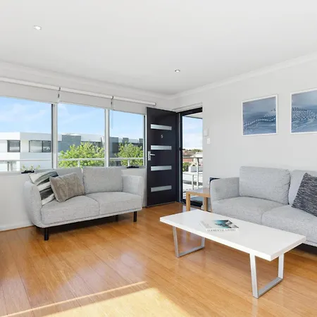 Applecross Riverside Apt-2