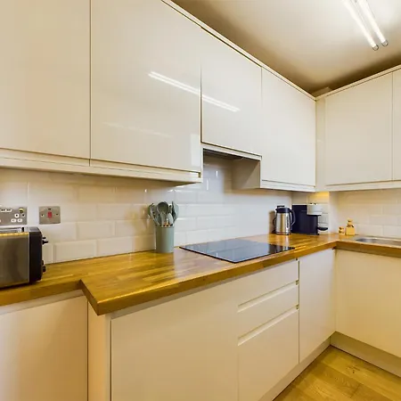 Be London - Covent Garden Residences-2