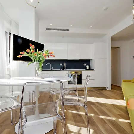 La Flavia Design City Suites Rome By Halldis-2