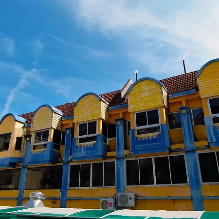 Aquarius Gay Guesthouse & Sauna-2