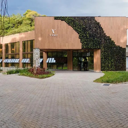 Vert Hotel Penedo-2