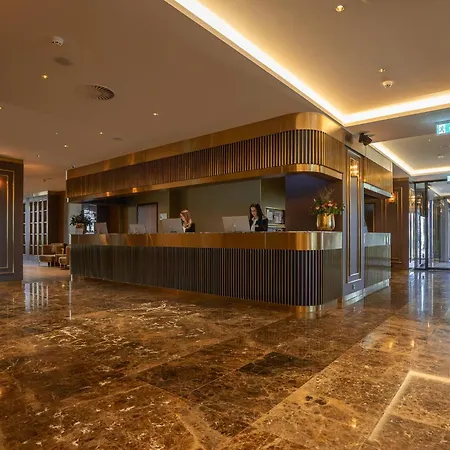 Art Hotel Rotterdam-Fully Renovated-3