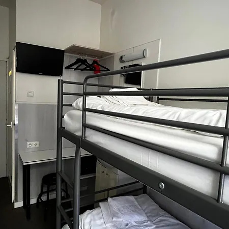 Budget Trianon Hotel-3