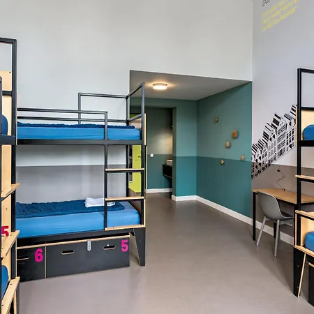 Stayokay Hostel Amsterdam Oost-3