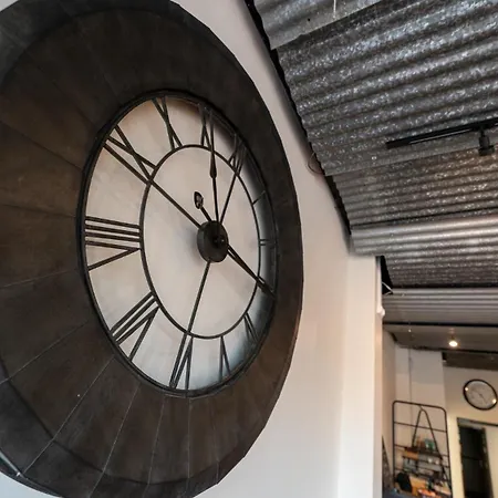 Hôtel Rond Point-3