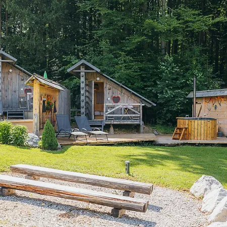 Alp Glamping Village-2