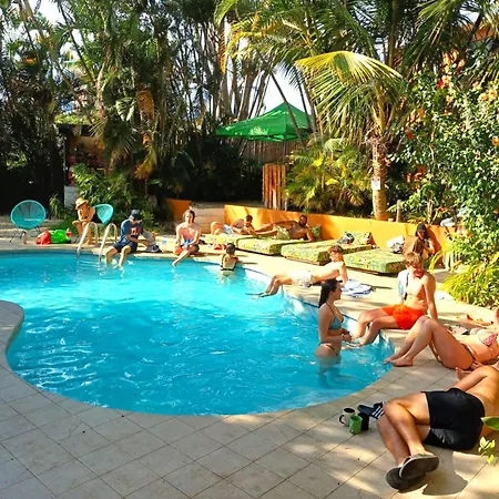 Costa Rica Backpackers-2