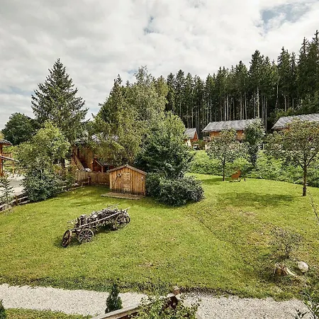 Bayern Chalets bei Salzburg und Berchtesgaden mit Whirlpool und Sauna-2