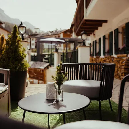 Hotel Alpenrose-2