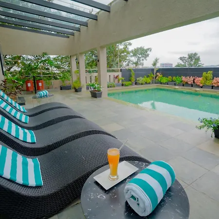 Lazdana Hotel Bangalore-2