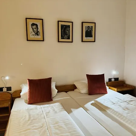 Hotel Nest-2