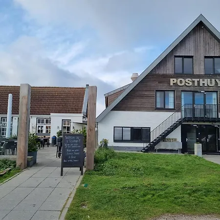 Hotel Posthuys Vlieland-3