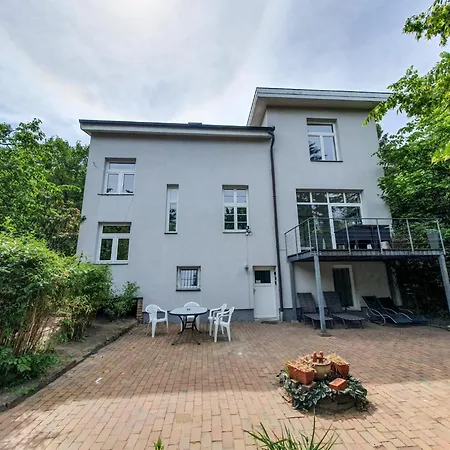 Deutsche Villa-3