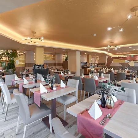 Best Western Plus Hotel Fuessen-3