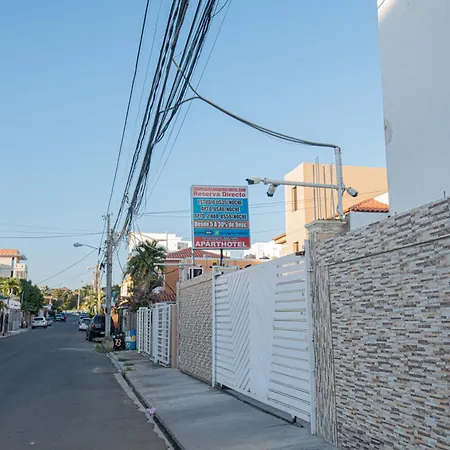 Tropical Island Aparthotel & Vacation Rentals-3
