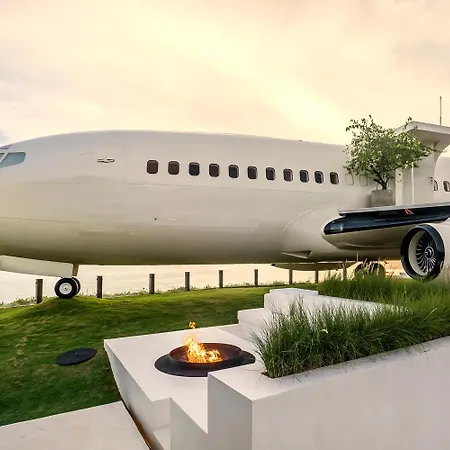 Private Jet Villa Uluwatu-2