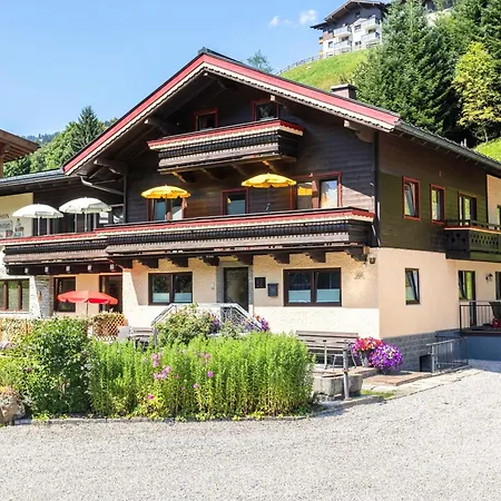 Apartments Salzburgerhof-2