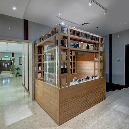 Grandeur Hotel Al Barsha-3