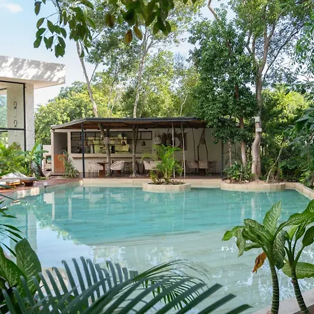 Jade Tulum-3