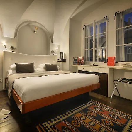 Design Hotel Neruda-2