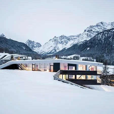 Paramount Alma Suites Sexten-2