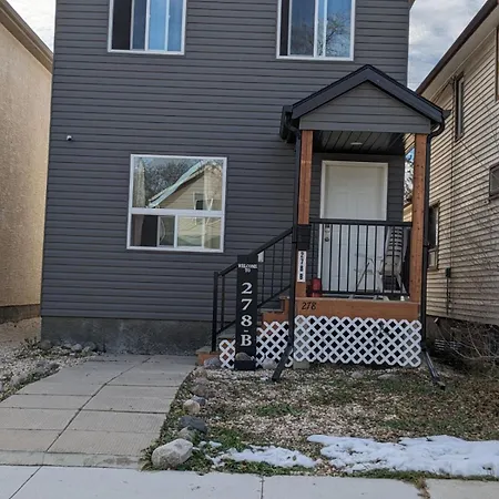 Elmwood Stay-3