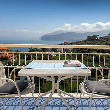 Grand Hotel Vesuvio-2
