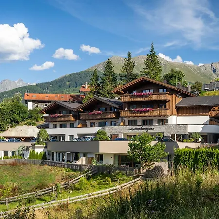 Alpin Chalet Am Burgsee-2