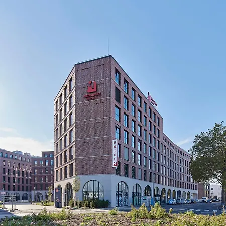 Meininger Hotel Koeln West-2