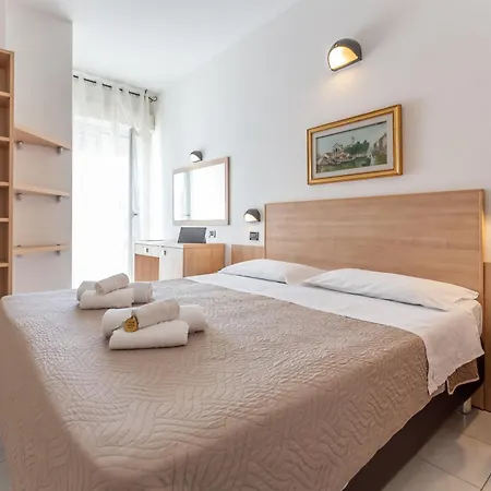 Hotel Globus-3