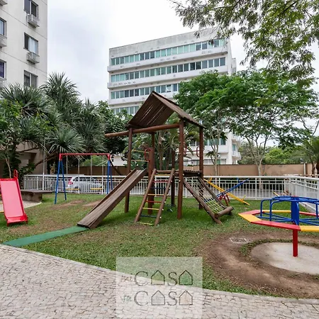 2 QUARTOS a 200m RIOCENTRO em CONDOMINIO com PISCINA, Estacionamento e Portaria 24h - Area de LAZER tambem para CRIANCAS - Wi-Fi 120mbps e Cozinha Completa-3