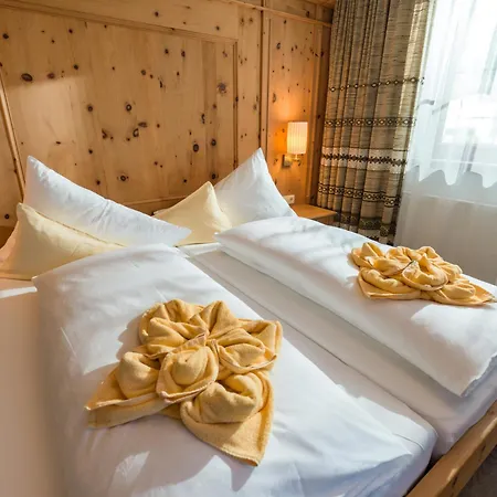 S'Doerfl Chalets-3