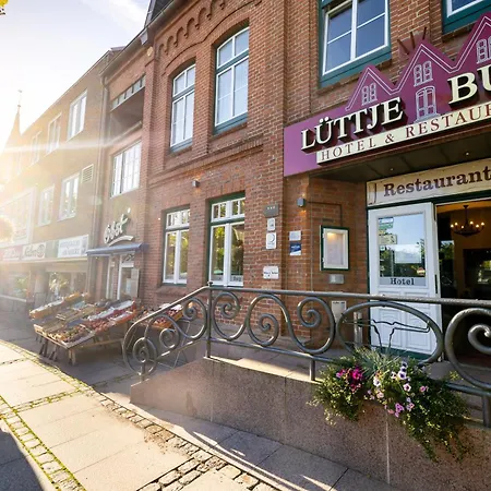 Hotel Lüttje Burg-3