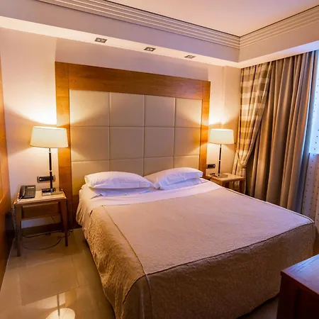 Papillo Hotels & Resorts Roma-3