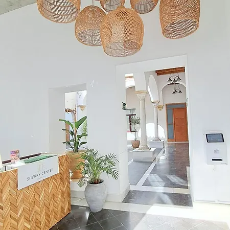 Apartamentos Sherry Center-3