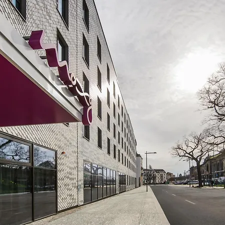 Moxy Dresden Neustadt-3