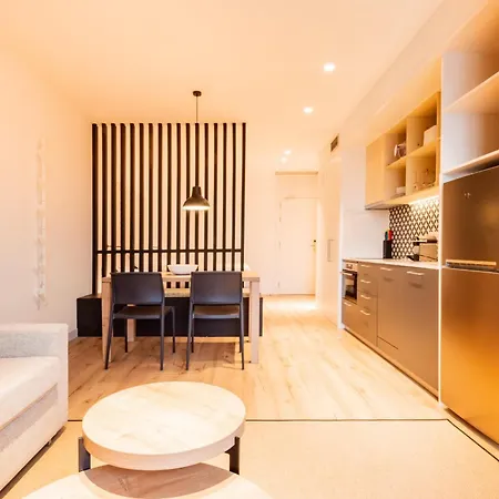 Port Plaza Apartments-2