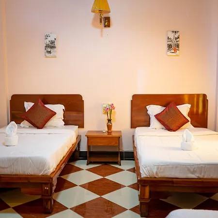 Nawin New Star Guesthouse-3