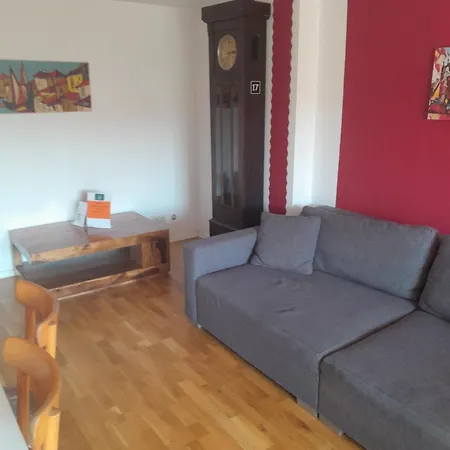 Gwuni B&B-2