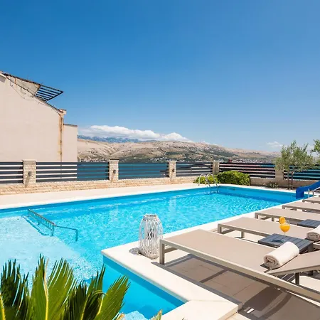 Villa Emma Pag-2