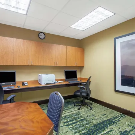 Hampton Inn & Suites Albany-Airport-3