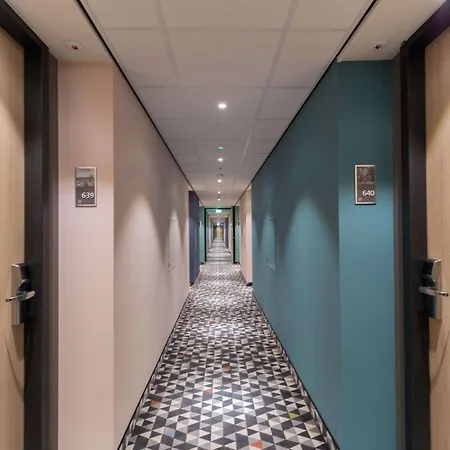 Hampton By Hilton Utrecht Centraal Station-2