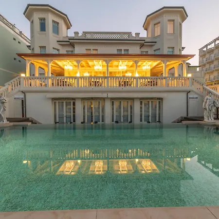 Hotel Carducci 76-3