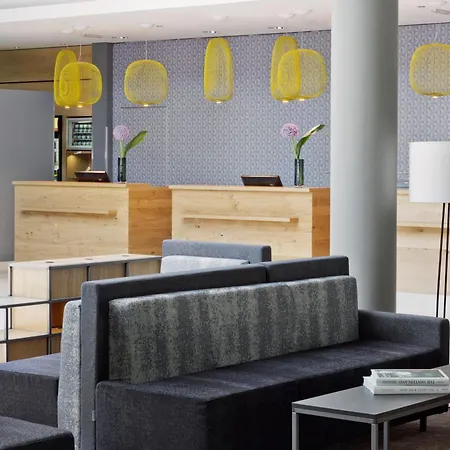 Courtyard By Marriott Vienna Prater/Messe-3