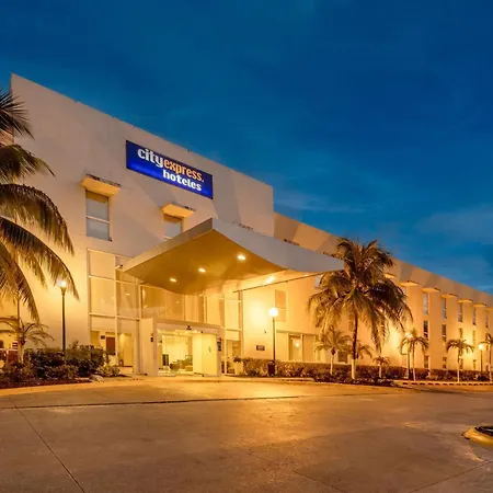 City Express By Marriott Playa Del Carmen-2