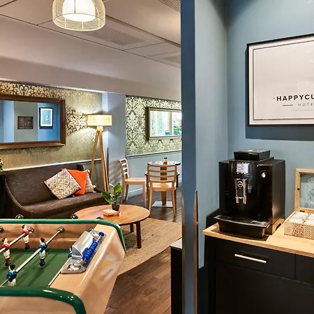 Hotel Magenta 38 By Happyculture-2