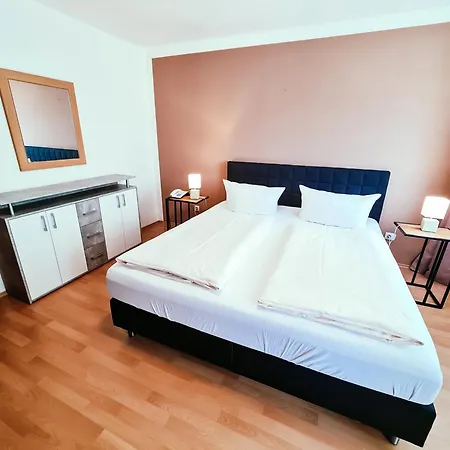 Zentral Hotel-2